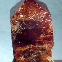 Zircon / Zirconiu